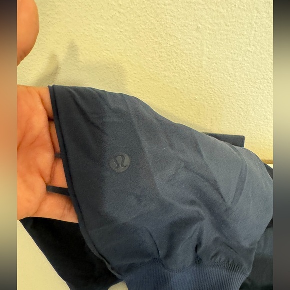 Lululemon Wanderer Cropped Jogger - Picture 9 of 10